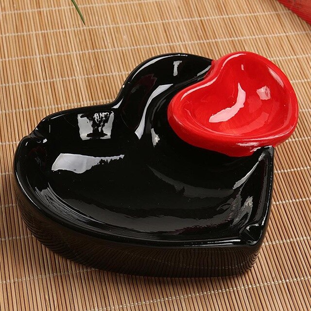 Heart-shaped Ceramic Ashtray - QuirkyStore.in