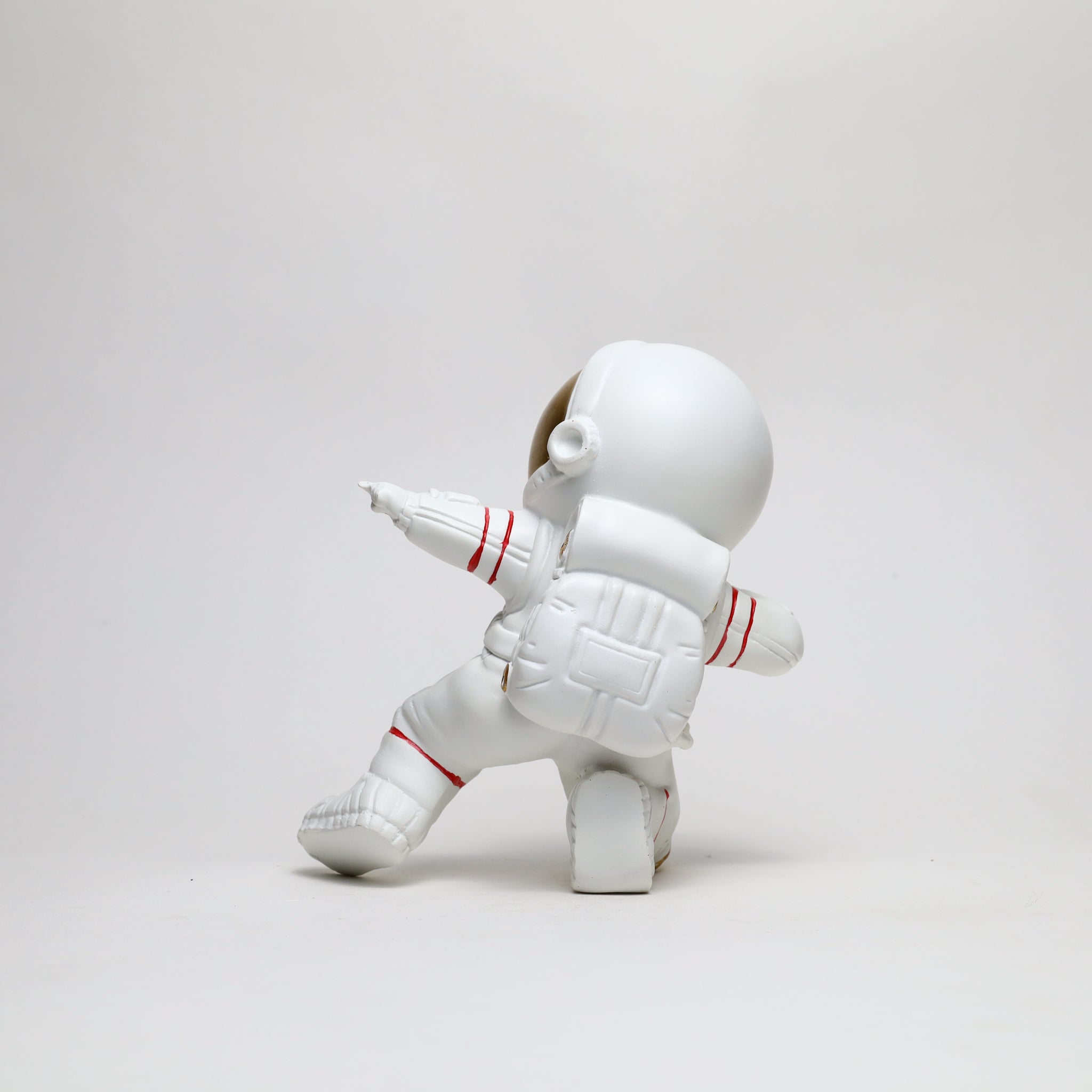 3D Astronaut 9:58 Figure QuirkyStore.in